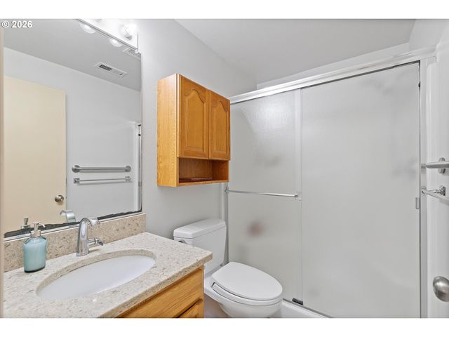 6138 Se LUNA Way, Hillsboro, OR 97123