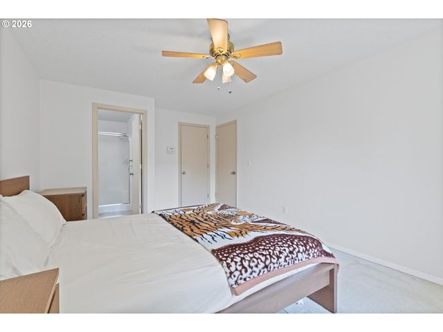 6138 Se LUNA Way, Hillsboro, OR 97123