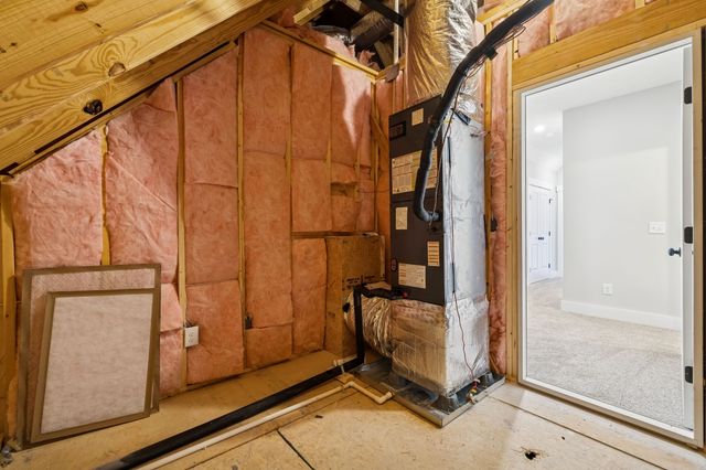 1183 Hangar Rd, Springfield, TN 37172