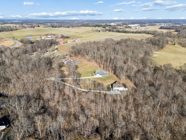 1183 Hangar Rd, Springfield, TN 37172