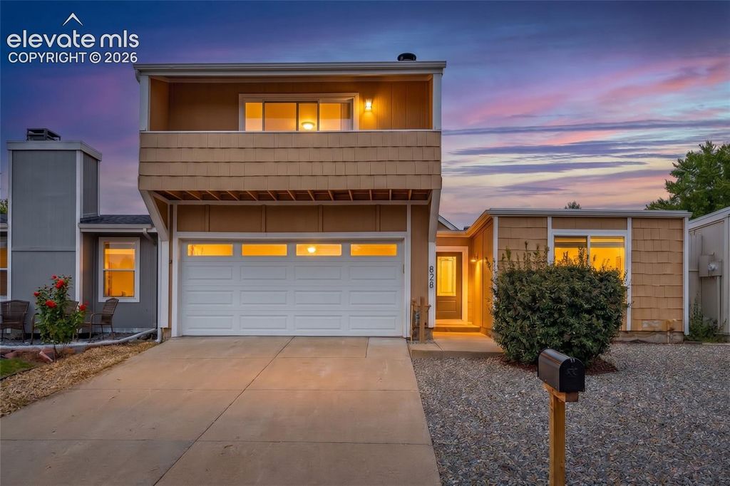 828 San Bruno Place, Colorado Springs, CO 80906 — exterior