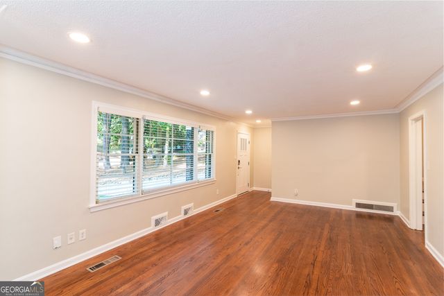 4090 Land O Lakes Drive NE, Atlanta, GA 30342