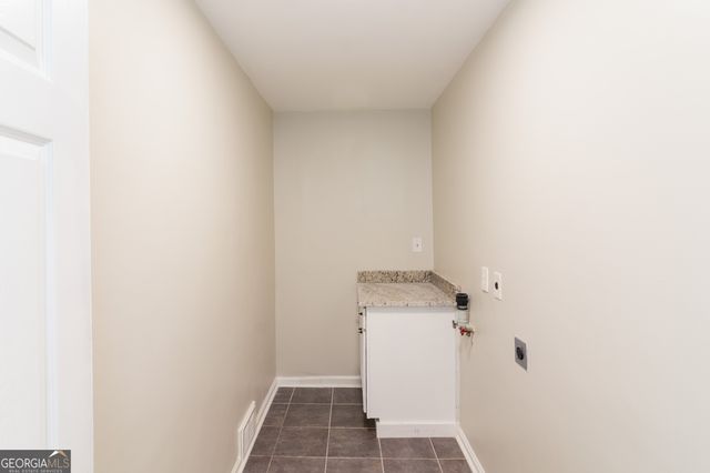 4090 Land O Lakes Drive NE, Atlanta, GA 30342