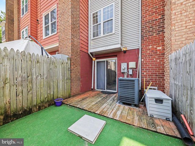 13849 CONSTITUTION CT, Chantilly, VA 20151