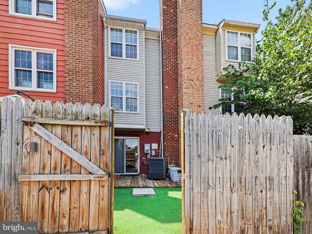 13849 CONSTITUTION CT, Chantilly, VA 20151
