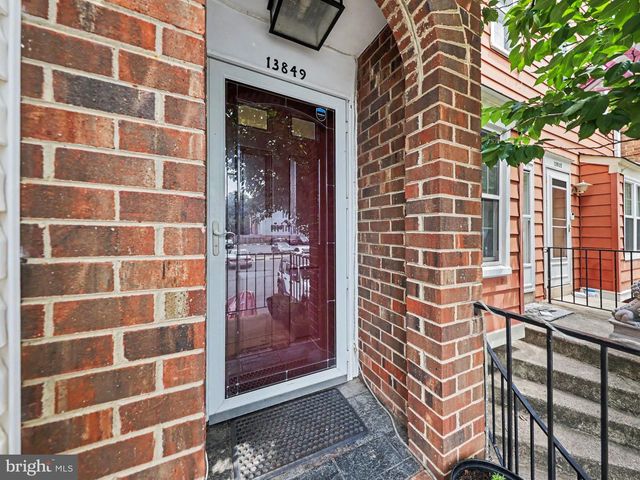 13849 CONSTITUTION CT, Chantilly, VA 20151