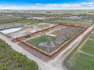15202 SW 194th Ave, Miami, FL 33196