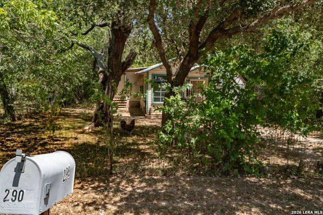 286 RIVERVIEW TER, Seguin, TX 78155