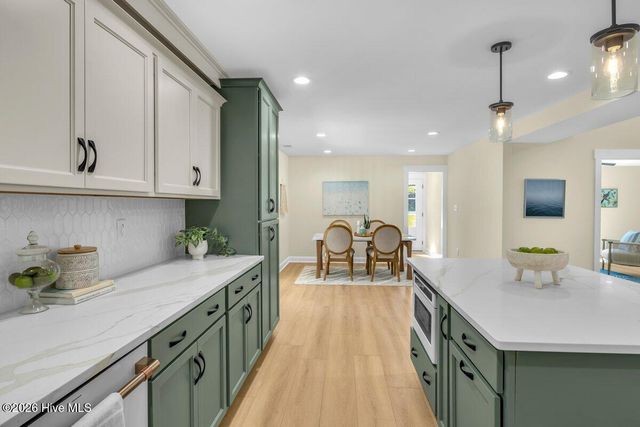 2950 Scotts Hill Loop Road, Wilmington, NC 28411