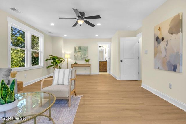 2950 Scotts Hill Loop Road, Wilmington, NC 28411