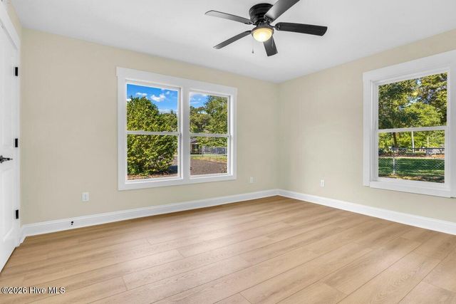 2950 Scotts Hill Loop Road, Wilmington, NC 28411