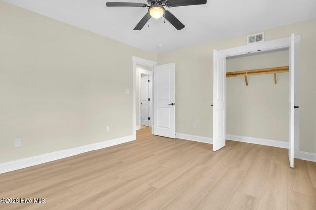 2950 Scotts Hill Loop Road, Wilmington, NC 28411