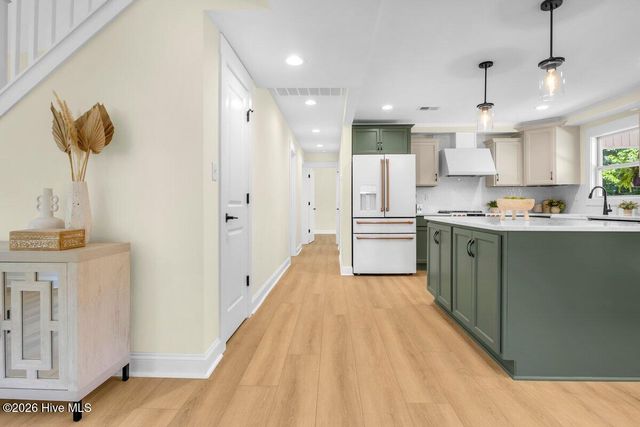 2950 Scotts Hill Loop Road, Wilmington, NC 28411