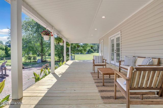 2950 Scotts Hill Loop Road, Wilmington, NC 28411