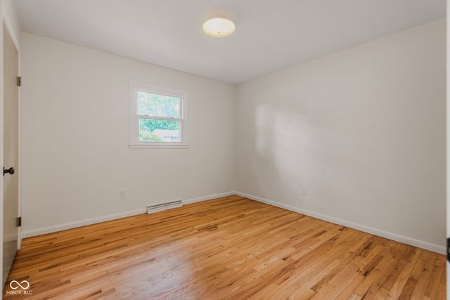 3142 Fairlawn Drive, Columbus, IN 47203