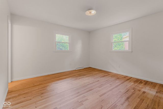 3142 Fairlawn Drive, Columbus, IN 47203