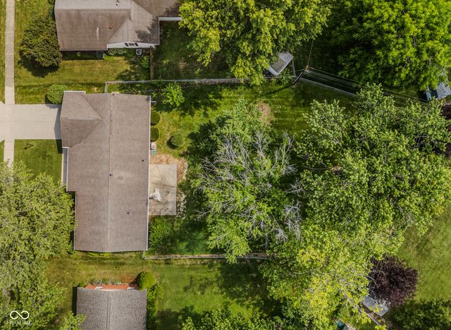 3142 Fairlawn Drive, Columbus, IN 47203