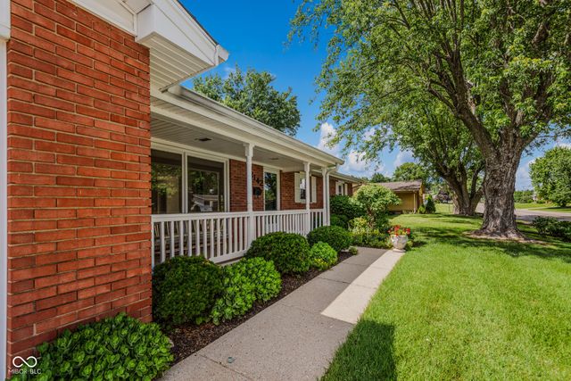 3142 Fairlawn Drive, Columbus, IN 47203