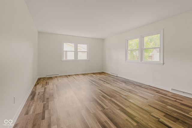 3142 Fairlawn Drive, Columbus, IN 47203