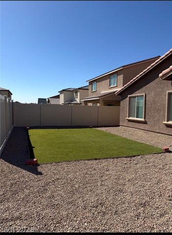 4924 Goldfield Street, North Las Vegas, NV 89031