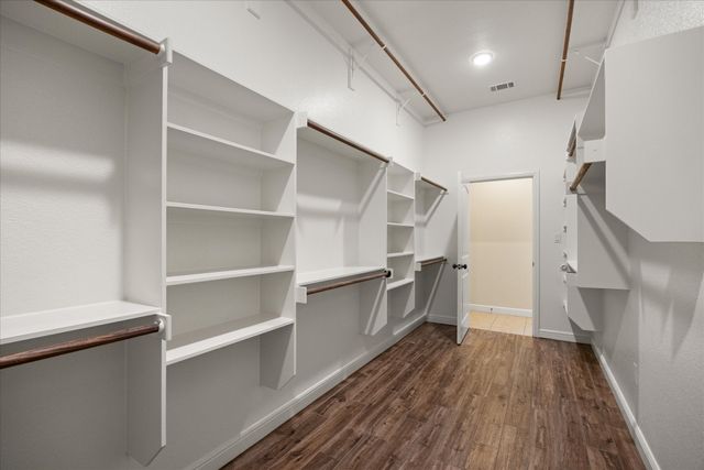 1106 W Iberian Court, Granbury, TX 76048