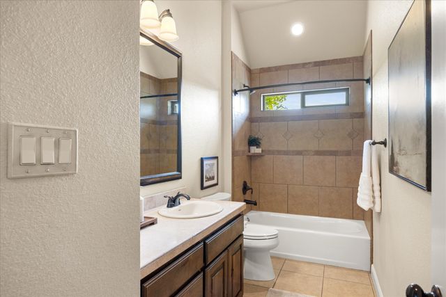 1106 W Iberian Court, Granbury, TX 76048