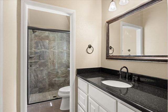 1106 W Iberian Court, Granbury, TX 76048