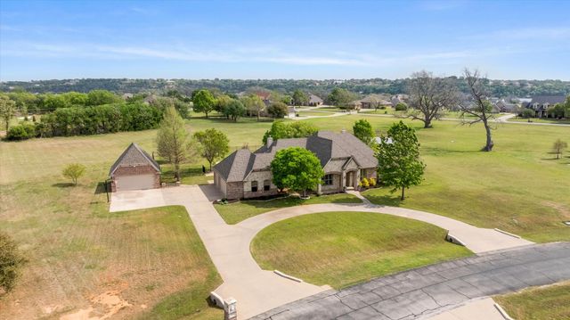 1106 W Iberian Court, Granbury, TX 76048