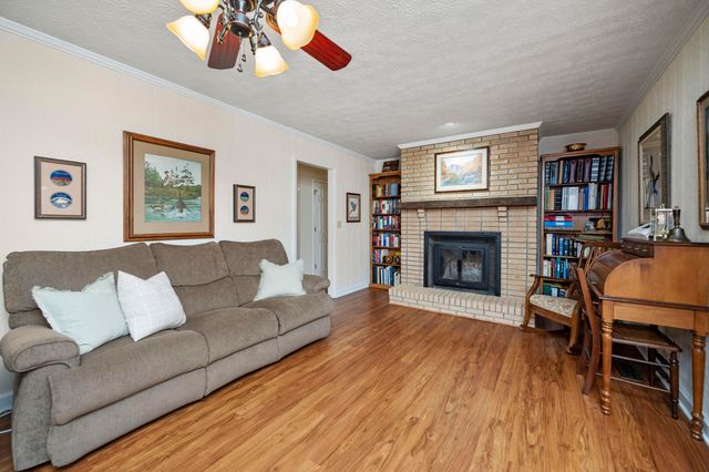 309 Plantation Lane, Frankfort, KY 40601