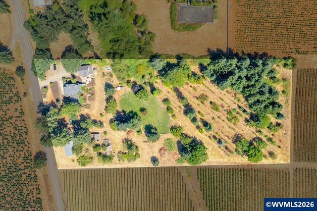 8032 Liberty Rd S, Salem, OR 97306