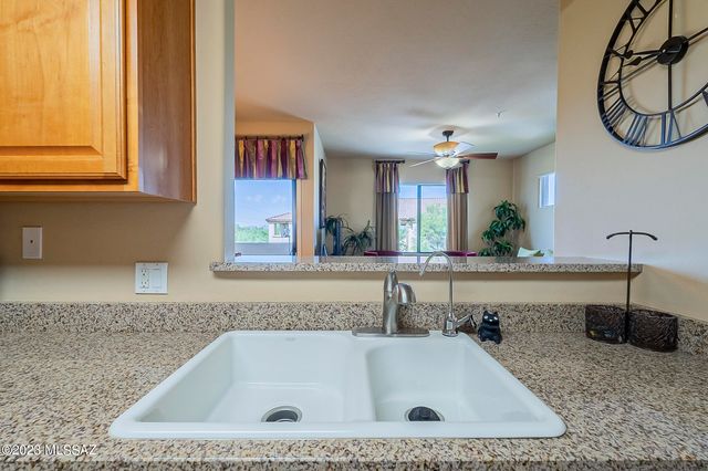 2550 E River Rd Unit 16305, Tucson, AZ 85718