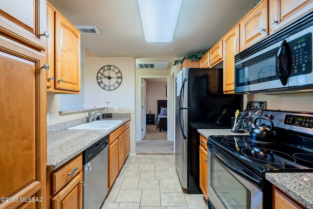 2550 E River Rd Unit 16305, Tucson, AZ 85718