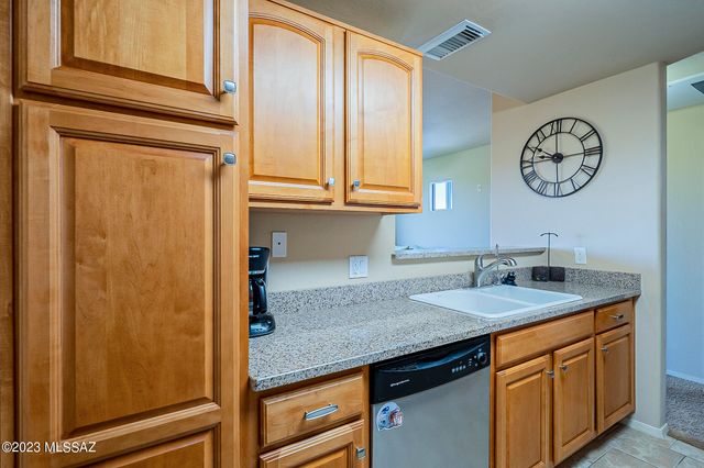 2550 E River Rd Unit 16305, Tucson, AZ 85718