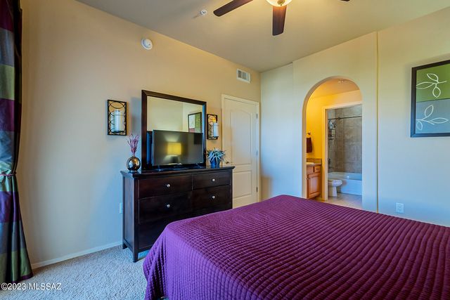 2550 E River Rd Unit 16305, Tucson, AZ 85718