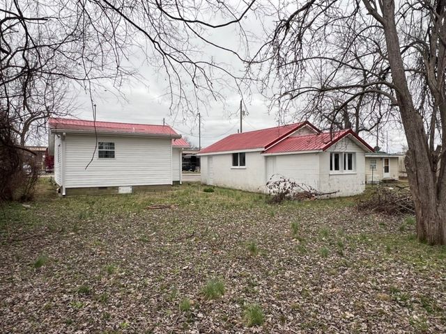 211 W Lyons St, Gallatin, TN 37066