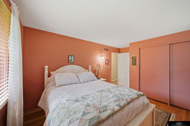 8022 Talbot Trail, Lincoln, NE 68506