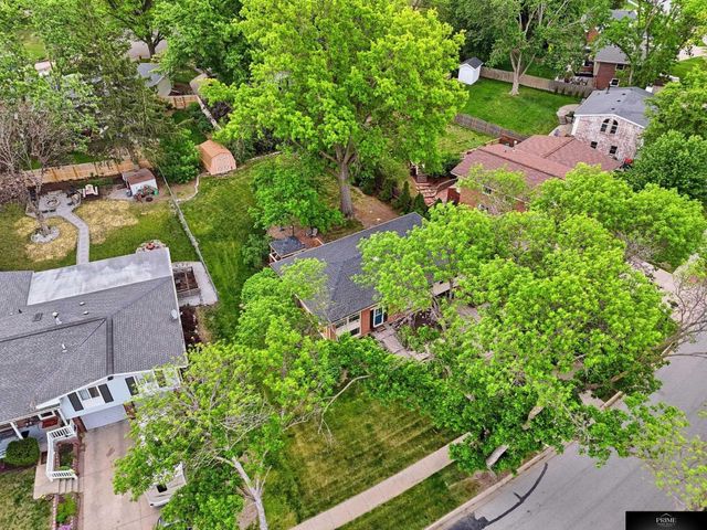 8022 Talbot Trail, Lincoln, NE 68506