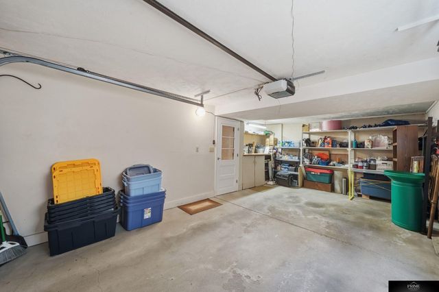 8022 Talbot Trail, Lincoln, NE 68506