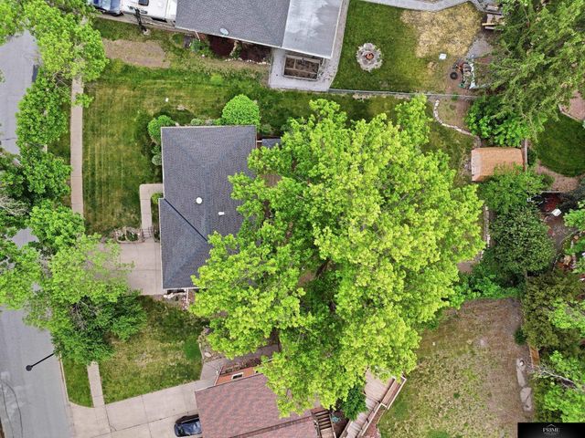 8022 Talbot Trail, Lincoln, NE 68506