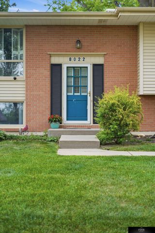 8022 Talbot Trail, Lincoln, NE 68506