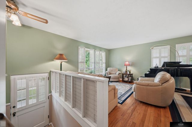 8022 Talbot Trail, Lincoln, NE 68506