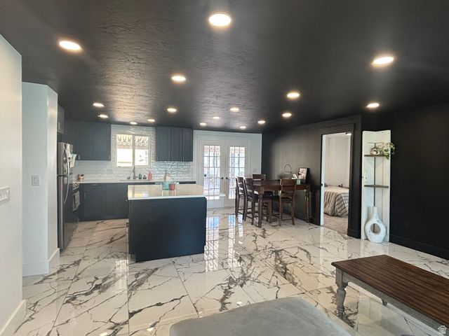 837 E DAISY ST, Sandy, UT 84094