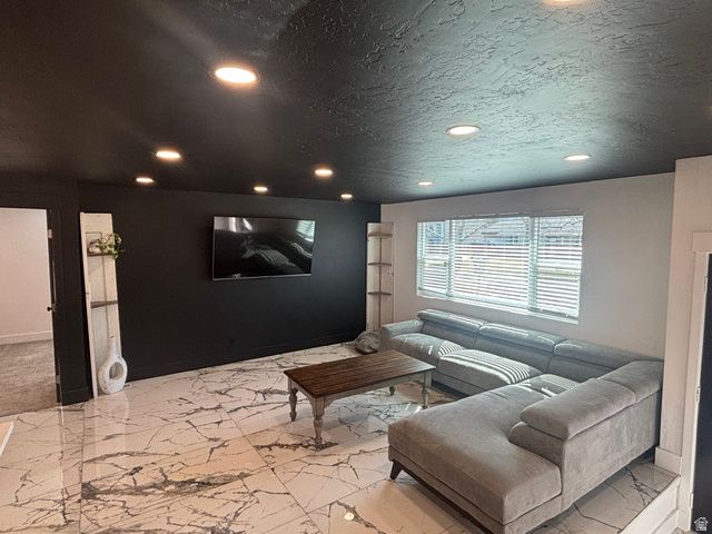 837 E DAISY ST, Sandy, UT 84094