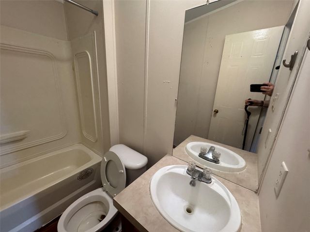 16415 Tamra Court, Conroe, TX 77306