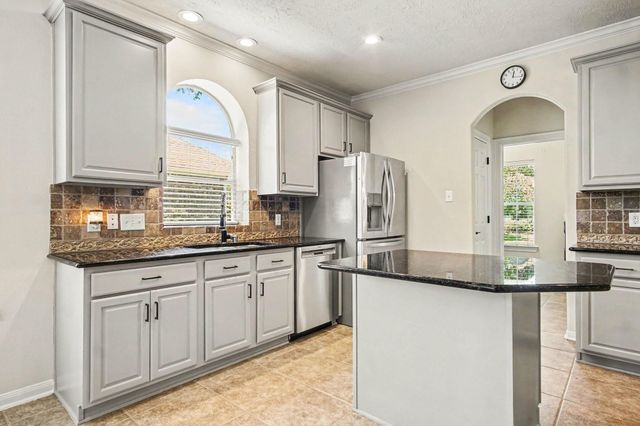 1623 Julia Park Drive, Spring, TX 77386