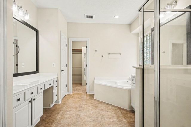 1623 Julia Park Drive, Spring, TX 77386