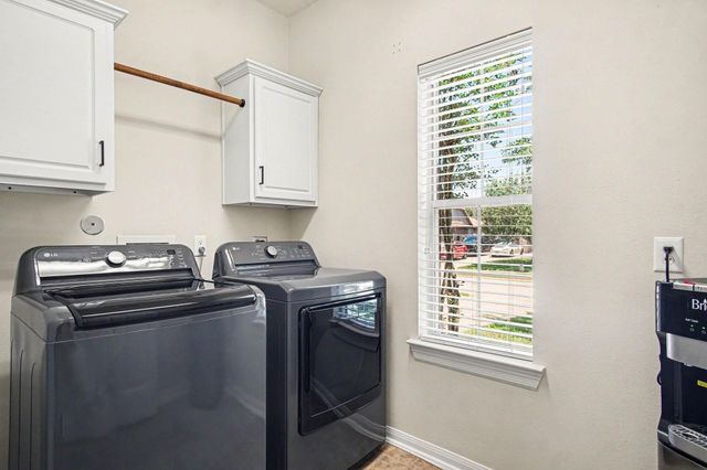1623 Julia Park Drive, Spring, TX 77386