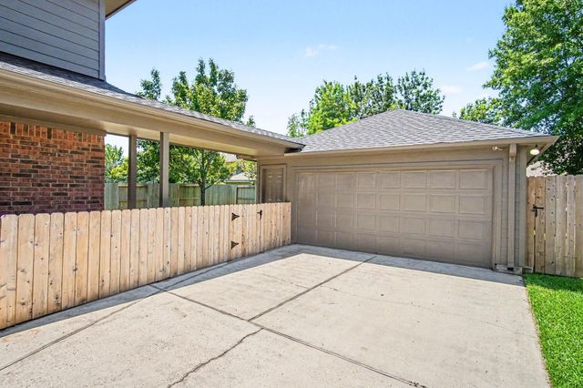 1623 Julia Park Drive, Spring, TX 77386