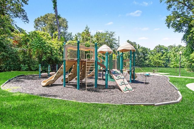 1623 Julia Park Drive, Spring, TX 77386