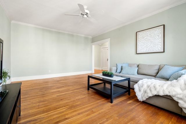 52 Babcock 5, Brookline, MA 02446